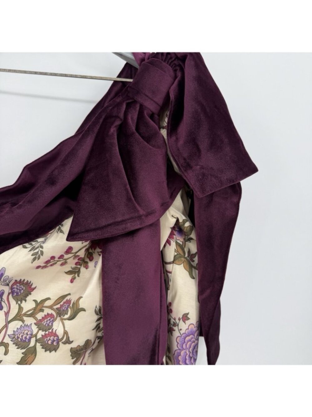 Tuckernuck Chantilly Vine Jodie Floral One Shoulder Midi Dress size M Medium NWT - Picture 3 of 9
